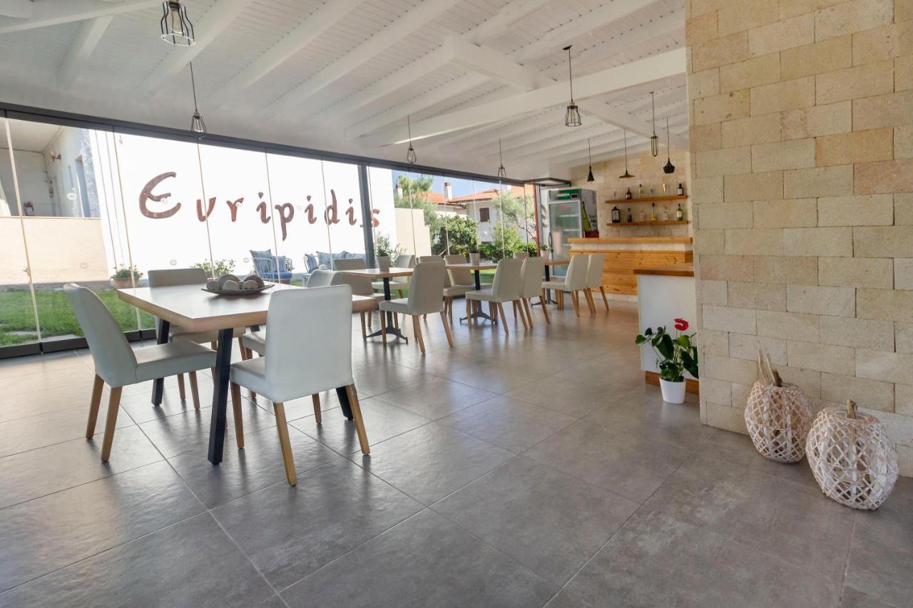 Evripidis Hotel Afytos Exterior photo